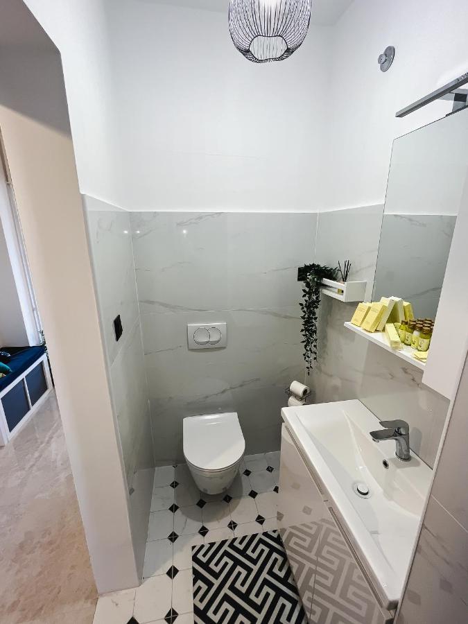 Apartman Luma Кърк Екстериор снимка