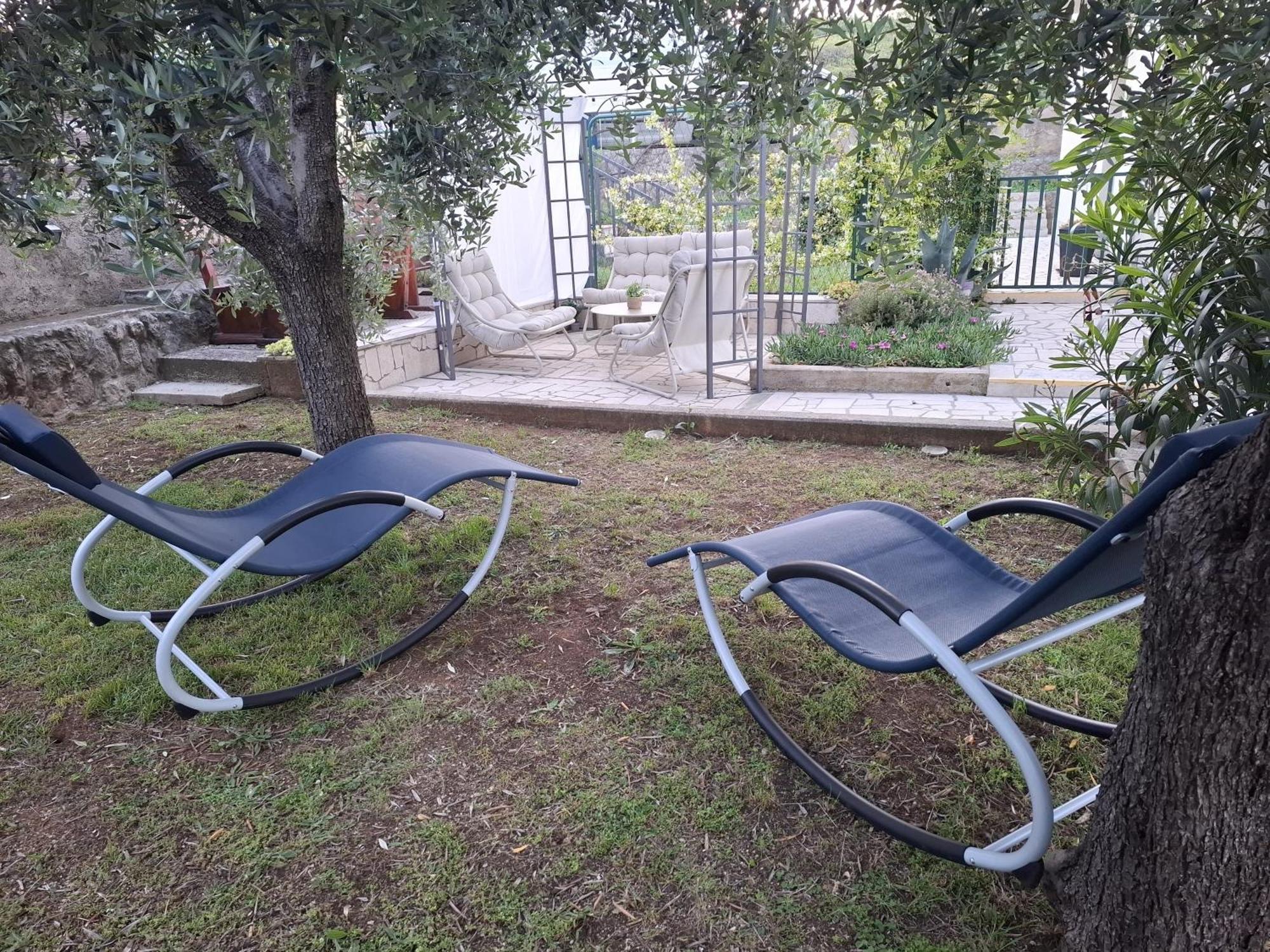 Apartman Luma Кърк Екстериор снимка